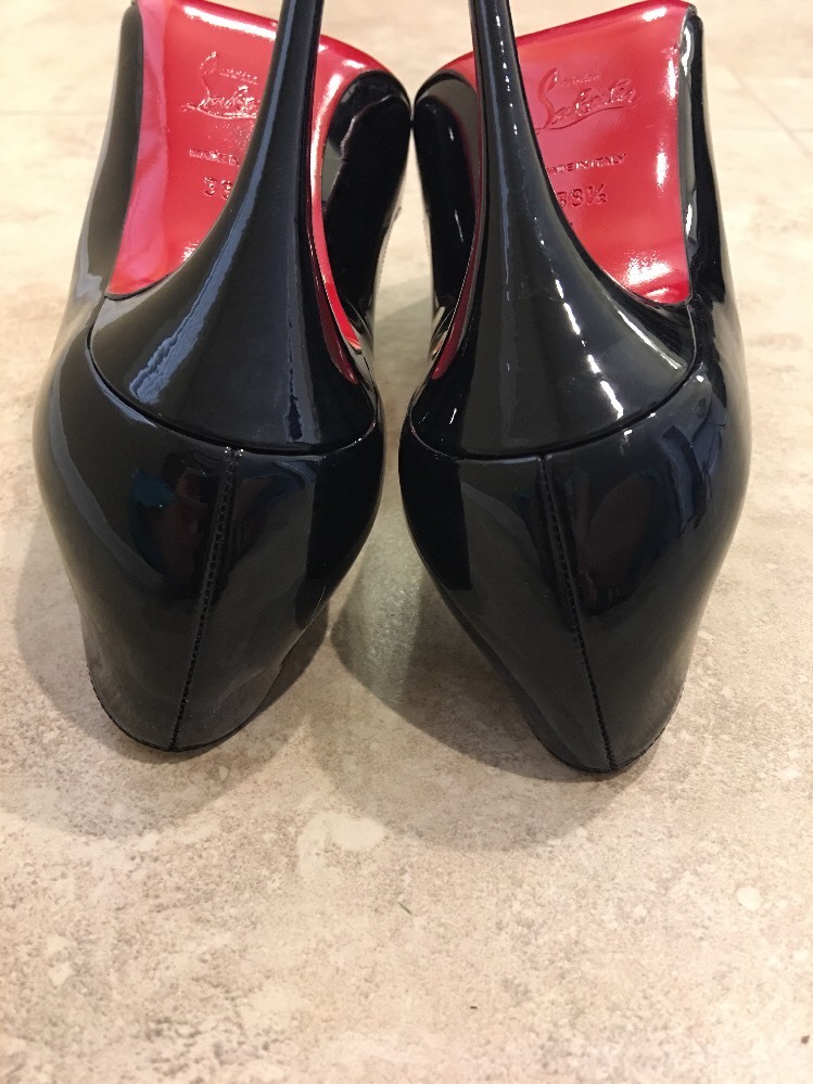 Christian Louboutin ブラック ハイヒール 38 1/2 CHRISTIAN LOUBOUTIN So Kate Pumps, Black, size 38 1/2 EU 8 1