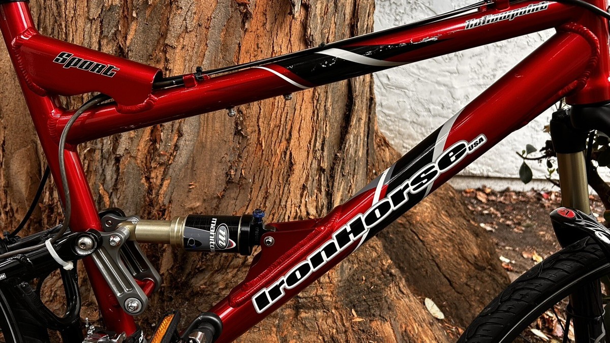 Ironhorse Hollowpoint Sport Full Suspension 2003 MTB 18” Frame 27