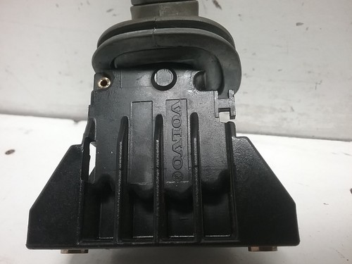 1998-2004 Volvo S70 Windshield Wiper Switch (Gray Color With Black Trim) - Picture 4 of 6