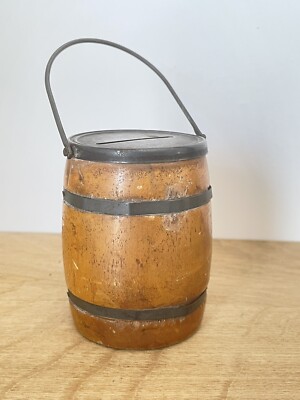 Tirelire Ancienne En Bois Vernis Avec Décor Peint - Parfait état - Collection