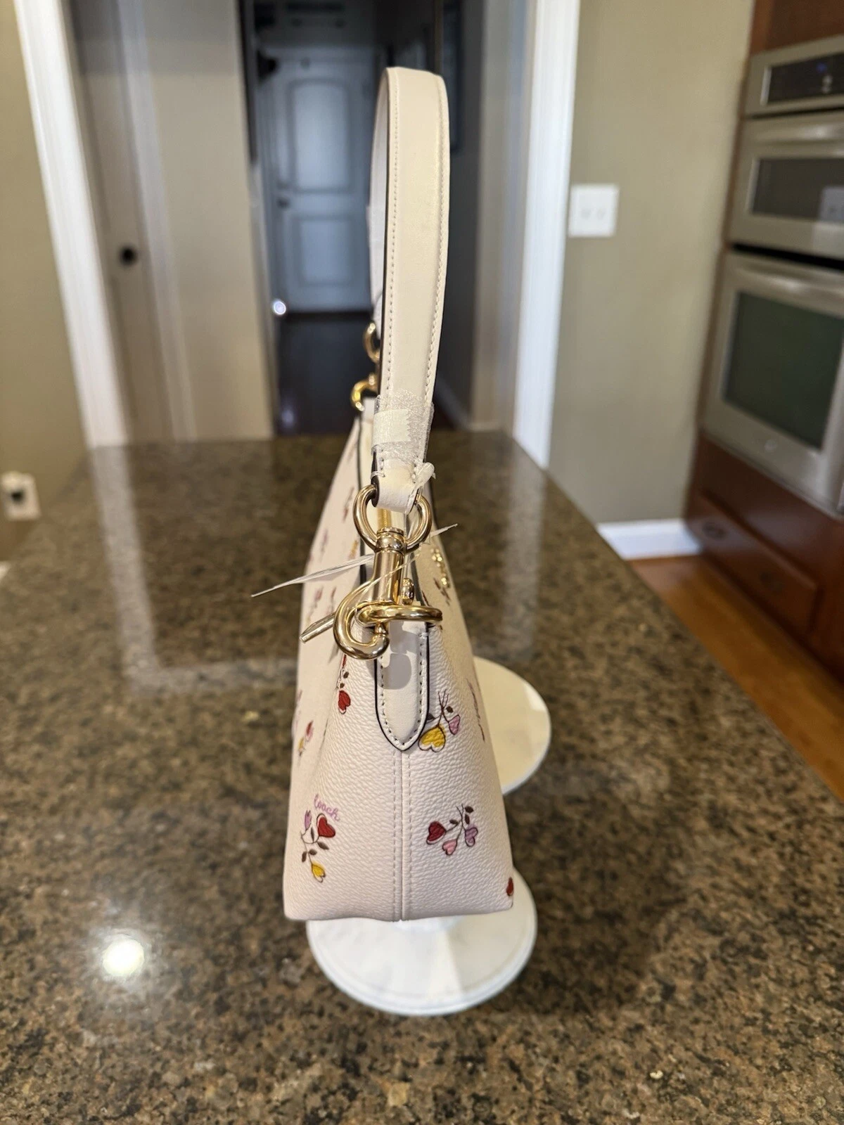 Borsa a tracolla Coach Charlotte con stampa CUORE CX581 Nuova con etichette