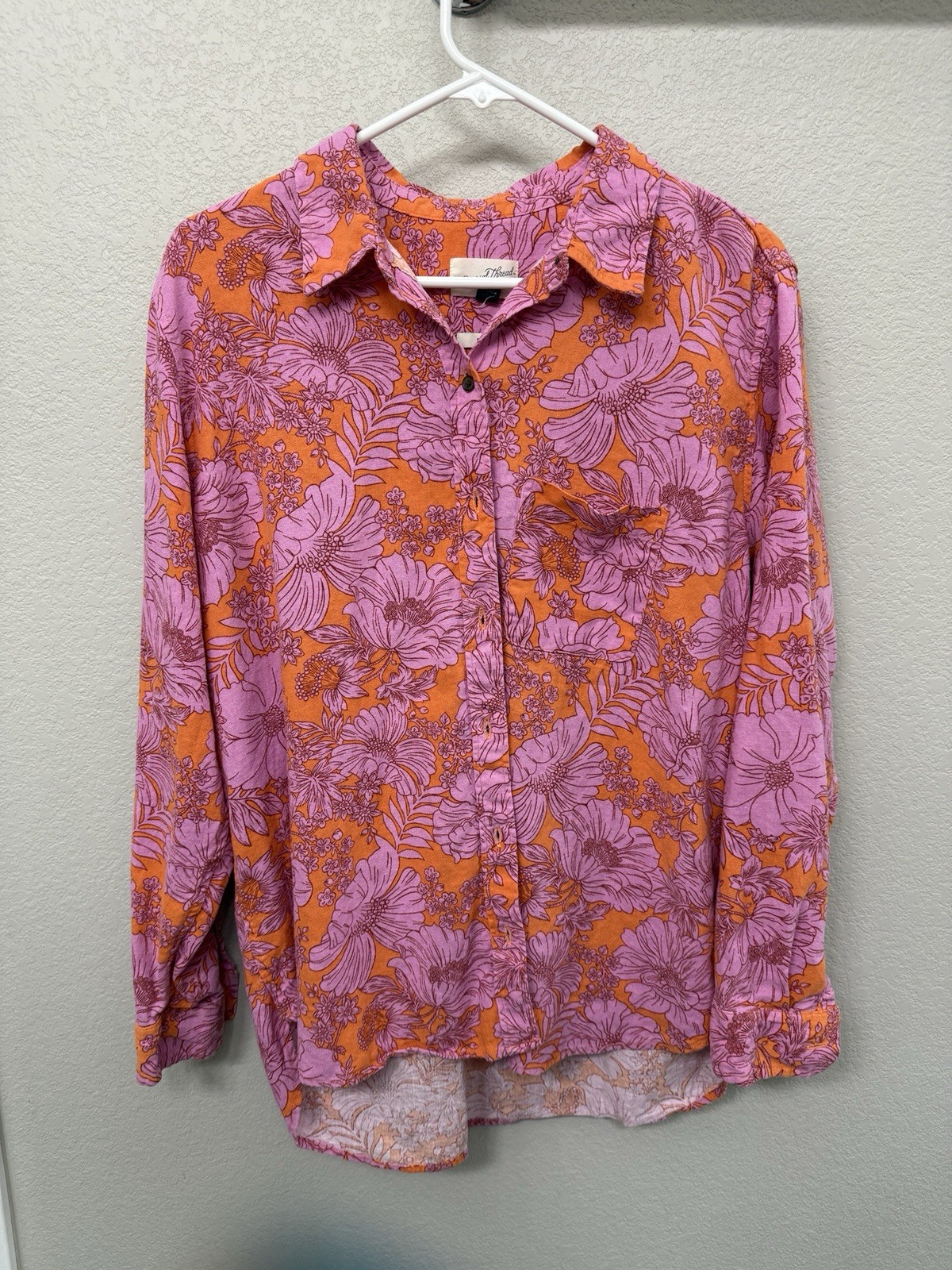 Universal Thread top Blouse Button Pink Floral La… - image 1