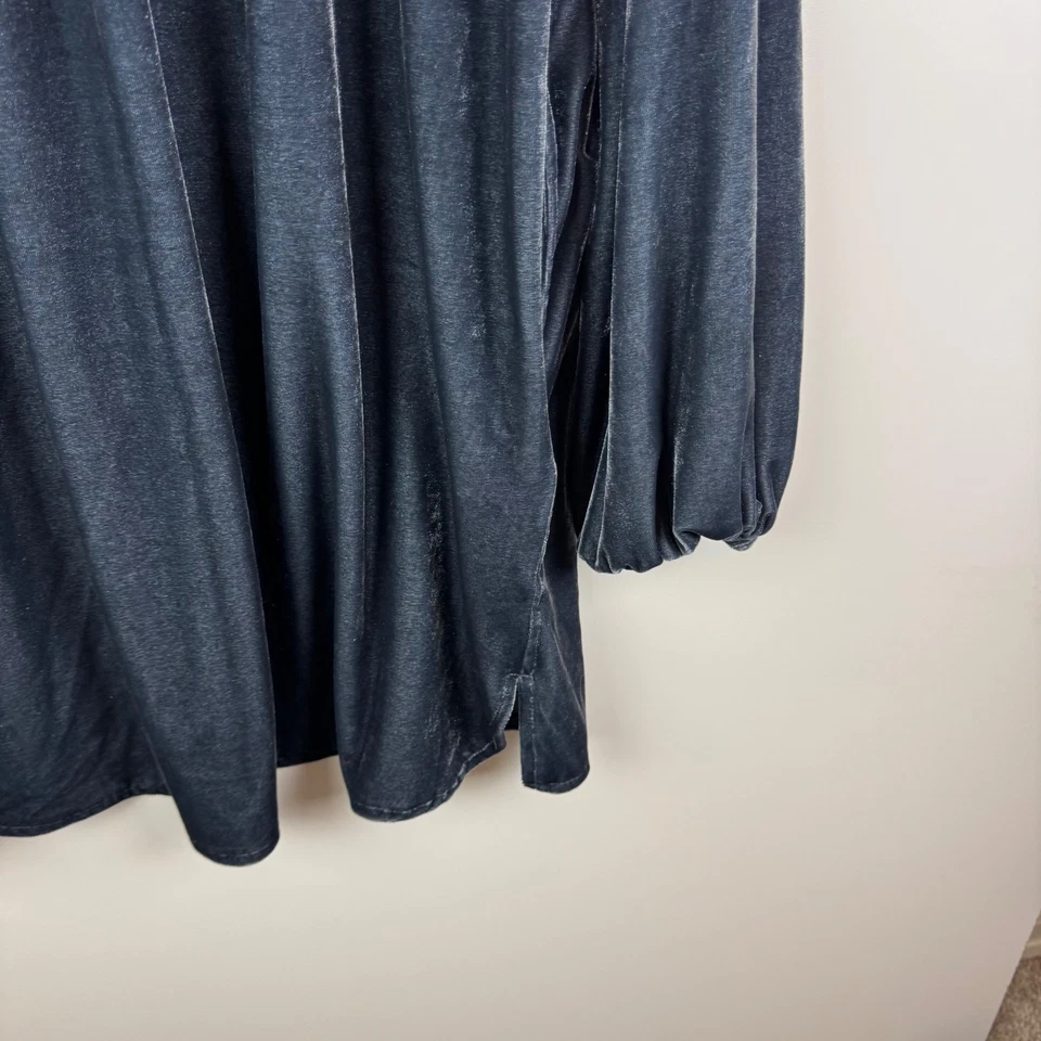 Easel Velvet Tunic Top 2X Gray Long Sleeve Whimsigoth Boho Fall Comfy Relaxed - Image 3 of 4