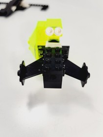 LEGO Space Aerial Intruder Pieces 6981