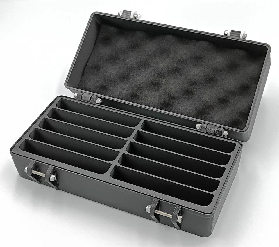 Rugged Protective Carrying Case for Nintendo 64 Cartridges - Holds 10 Games - Image 3 of 4