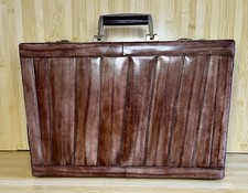Vintage Amiiet Burgundy Brown Genuine Eel Skin Briefcase w/Combo Lock Korea