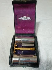 Vintage Gillette Traveler Set A2