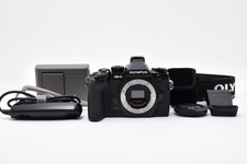 Near Mint Olympus OM-D E-M1 16.3MP Mirrorless Digital Camera 13796clicks