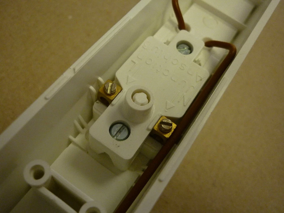 OSRAM / Radium LINESTRA / RALINA Set 60W Spiegelleuchte 92420 NEU & OVP! - Bild 3 von 4