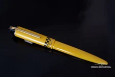 Eversharp Skyline Yellow Taxi Cab Rollerball Pen