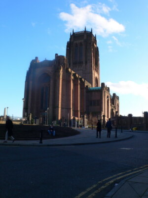 Foto 6x4 Anglikanische Kathedrale, Liverpool entworfen von Giles Gilbert Scott, um 2009