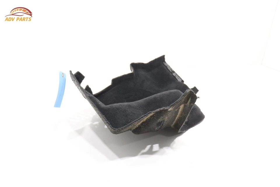 Aston Martin V8 Vantage 2007-2017 maletero cuarto izquierdo panel moldura cubierta OEM Foto 3 de 4