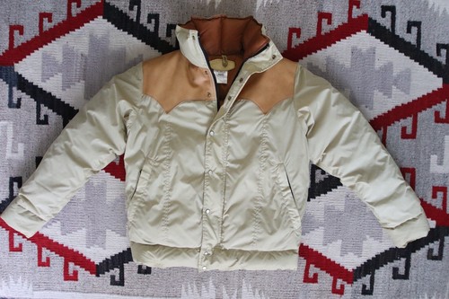 Rocky Mountain Featherbed Down Jacket Tan Brown Khaki Mens 40 Yellowstone Cool - Picture 3 of 11