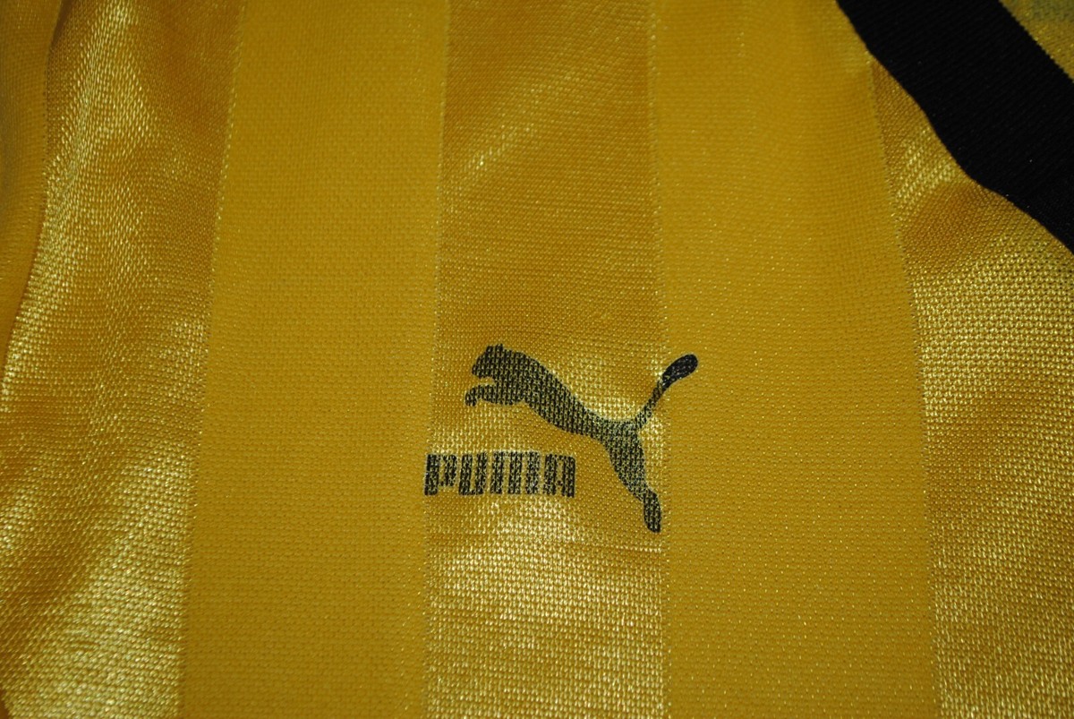 BSC YOUNG BOYS HOME FOOTBALL SHIRT 1986-1988 VINTAGE SOCCER