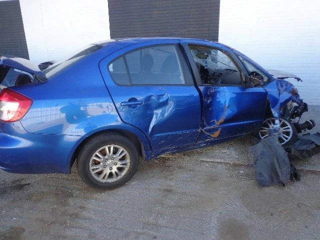 Engine ECM Electronic Control Module 2.0L Fits 11-12 SX4 470301 Foto 3 de 4