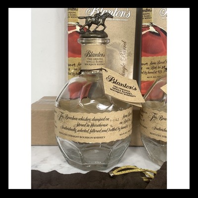 BLANTON'S EMPTY Bourbon Bottle ''T'' Stopper w Bag Tag Box Jockey Horse Derby EUC