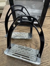 Horze Aluminium stirrups show jumping With incline NEW