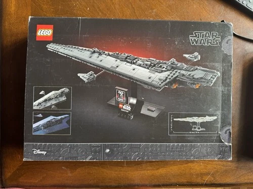 LEGO Star Wars Executor Super Star Destroyer 75356 Set, 630 Pieces, 18+