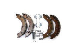 Bremsbacken Satz Handbremse Feststellbemse Mercedes W108 W113 W115 W116 W123 