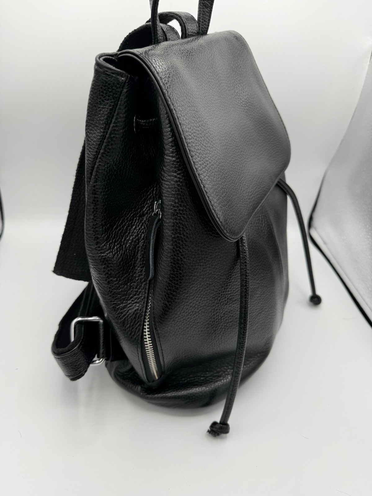 BOYATU black leather backpack drawstring closure … - image 2