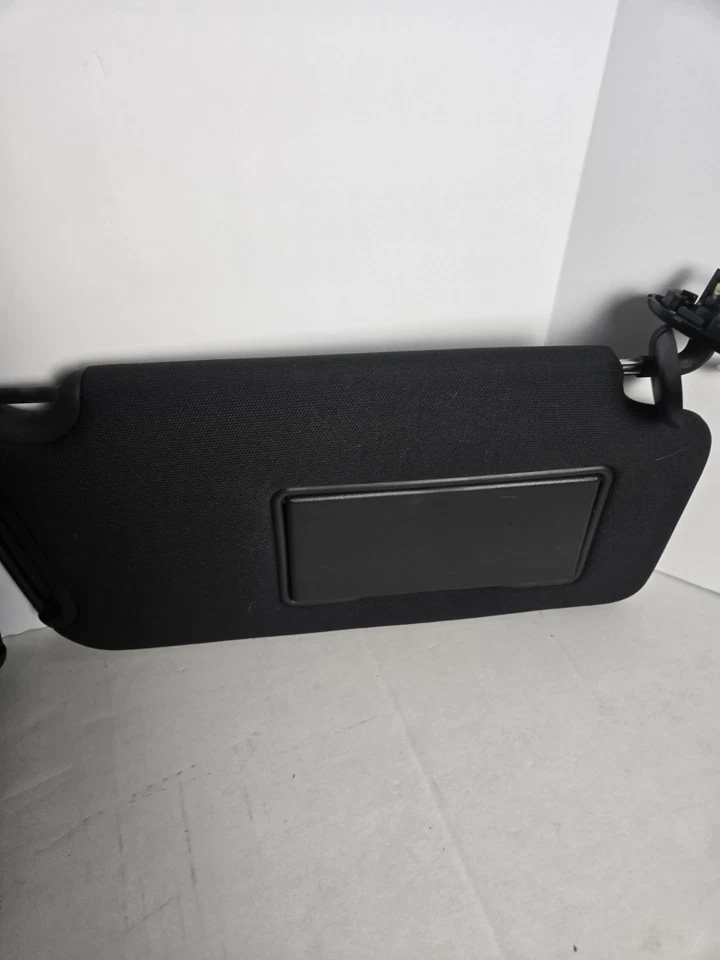 2011-2022 Chrysler 300 Sun Visors BLACK OEM Pair Passenger Driver (See Discrip) - Image 2 of 4