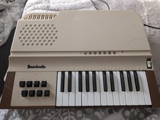 Bontempi Keyboard Rebranded Under The Name Houselandia