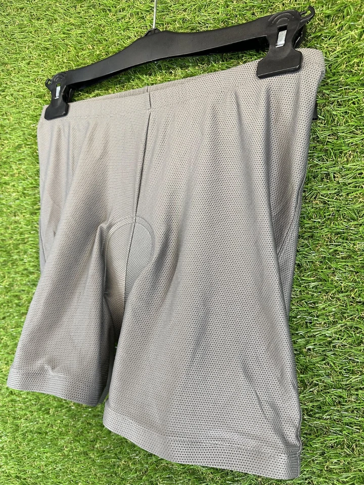 RARE CYCLING RACE CLASSIC BIB SHORTS PEARL IZUMI ORIGINAL SIZE L LARGE - Image 2 of 4