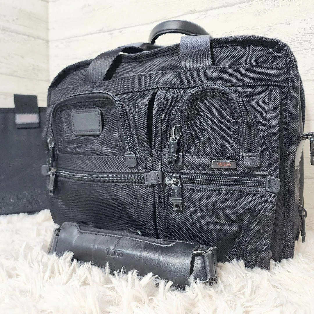 Translation/Multi-Function Tumi 2Way Hand Shoulder Business Bag Black