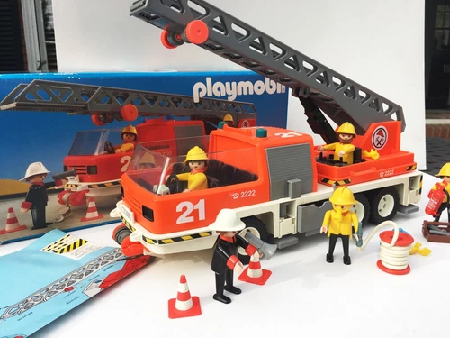Vintage Playmobil 3781 Hook & Ladder Truck #21 & Fireman Near Complete