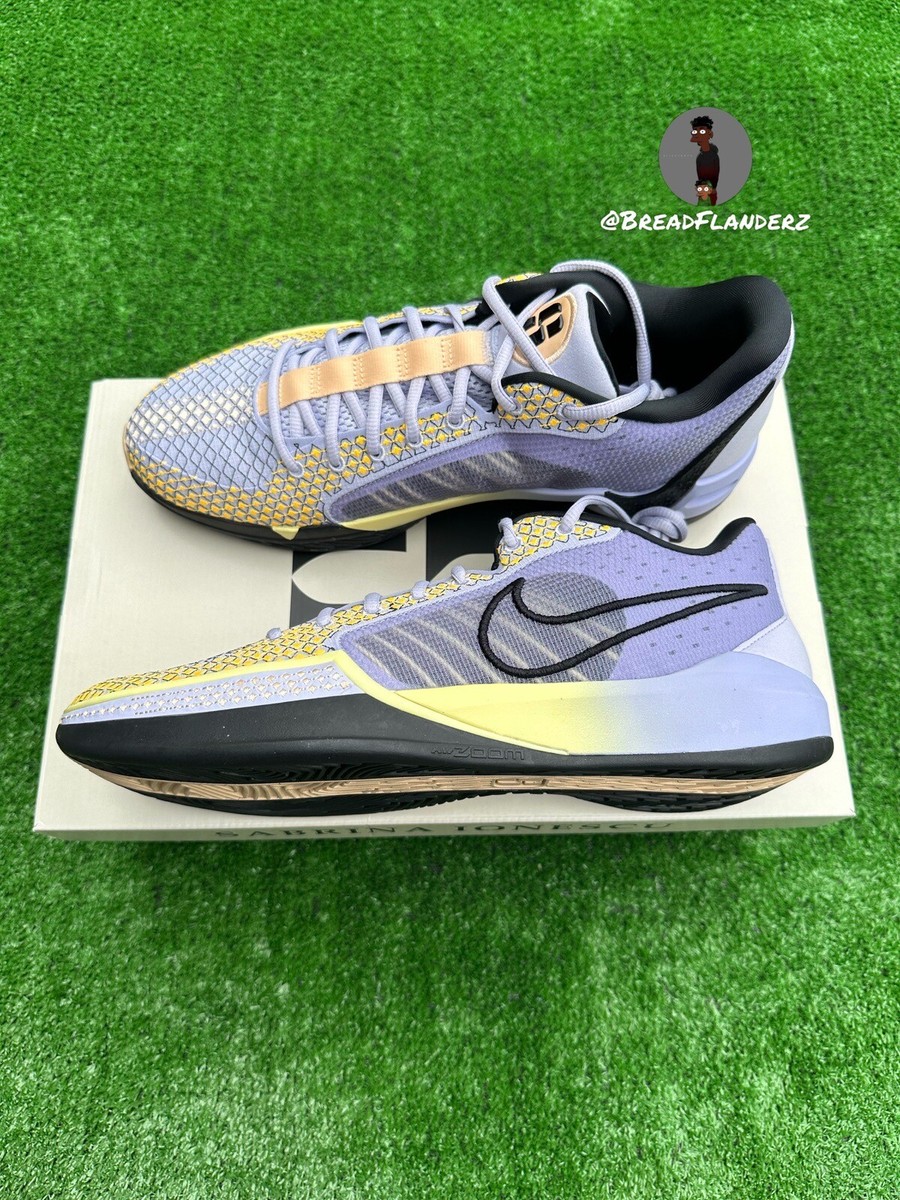 Sabina Ionescu バスケットボールシューズ 10 Amazon.com | Nike Sabrina 1 (Team) Basketball Shoes (FQ3391