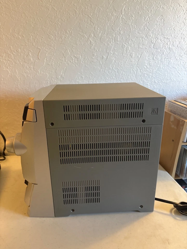 SHARP CD-PC3500 MINI COMPONENT SYSTEM CD CASSETTE STEREO PARTS OR REPAIR READ! - Image 3 of 4