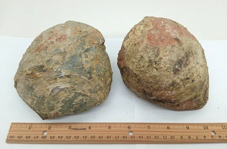 Grupo de dos nódulos o geodas de ágata brasileña áspera sin cortar de 8,50 libras 4,50-5,00" Foto 3 de 4