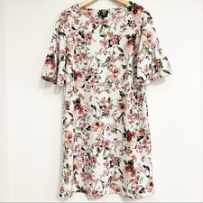 BOBEAU Dress Size Large White Floral Statement Ruffle Bell Sleeves Pink & White