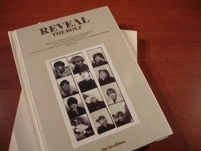 The Boyz   REVEAL BOY VERSION ( 2020K-Pop CD Cre.ker Entertainment L100005654)