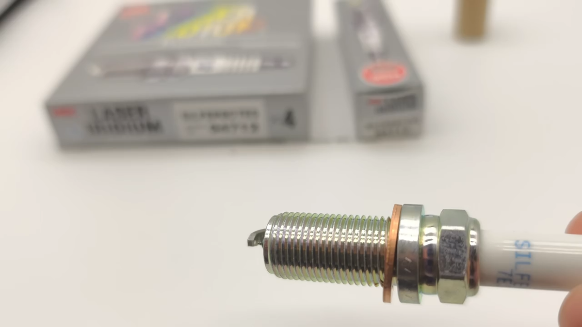 4PCS NGK 94712 SILFER8C7ES Iridium Platinum Spark Plugs For