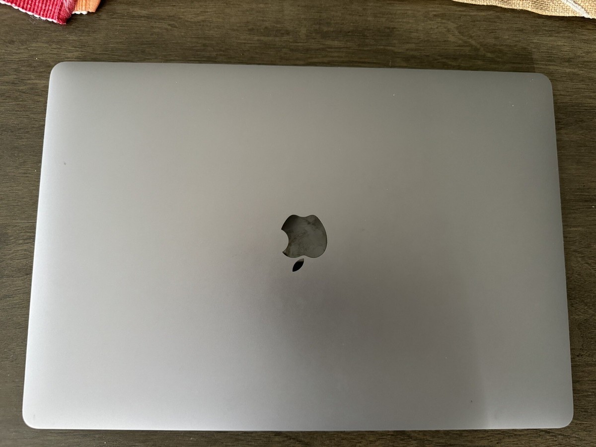 Apple MacBook Pro 16 inch 2.3GHz 8 Core i9 16GB 1TB 2019 Apple MacBook Pro 16 inch 2.3GHz 8 Core i9 16GB 1TB 2019
