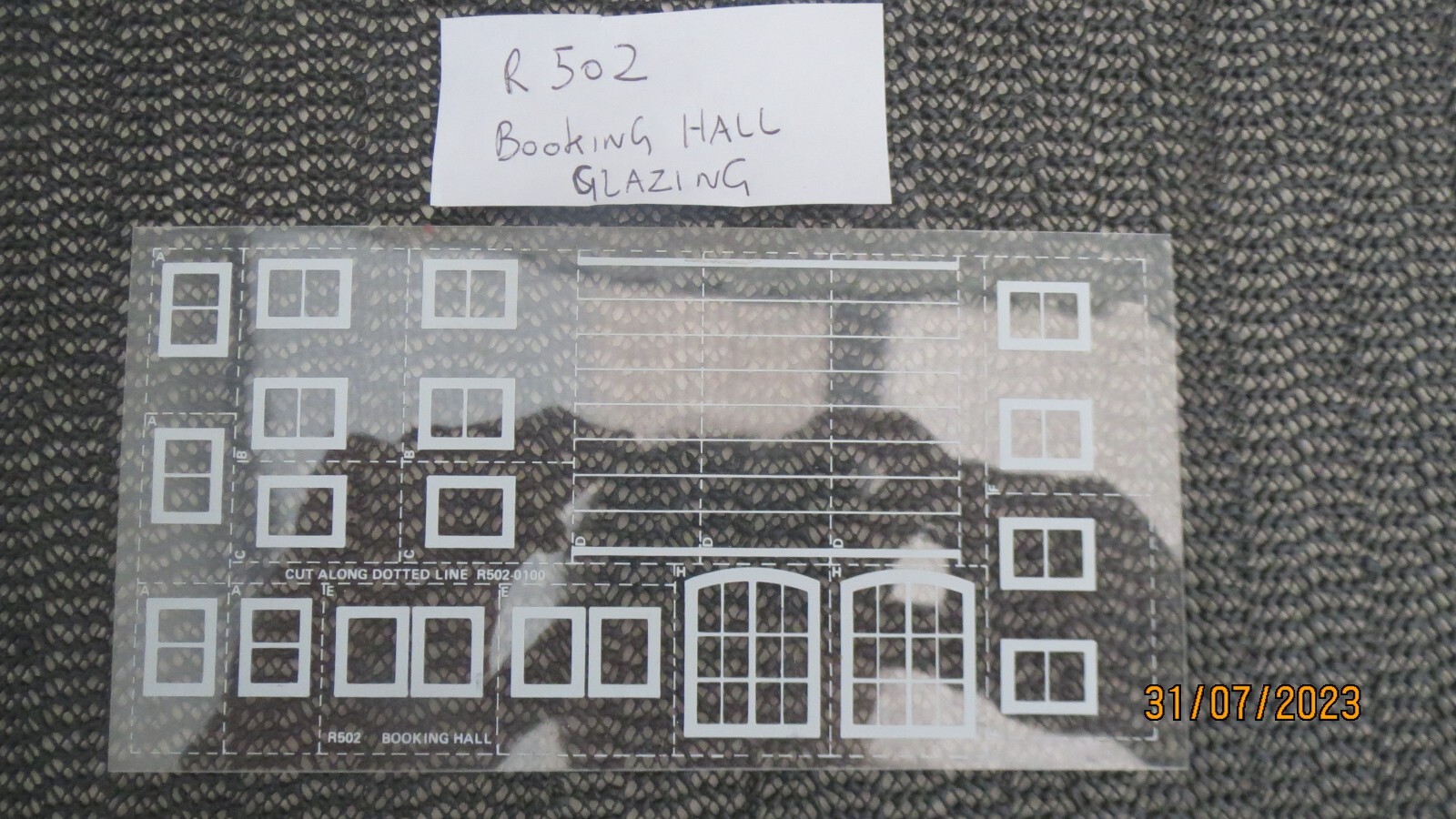 HORNBY r502 LARGE BOOKING HALL PLASTIC GLAZING STRIP eBay