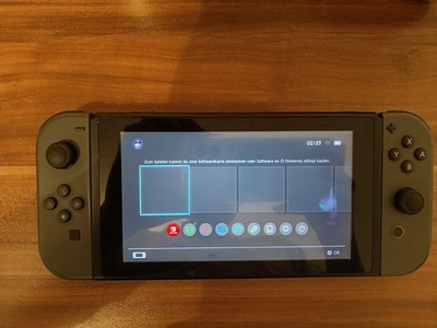 Nintendo Switch 32 GB Konsole - Grau mit Displayfehler + Zubehörpaket