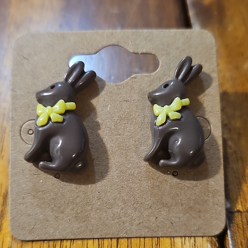 Brown Plastic Rabbit Shape Stud Earrings Animal & Easter Theme - Stud