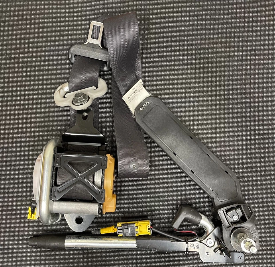 Cinturón de seguridad delantero izquierdo Honda Fit 2007 2008 del lado del conductor OEM Foto 3 de 4