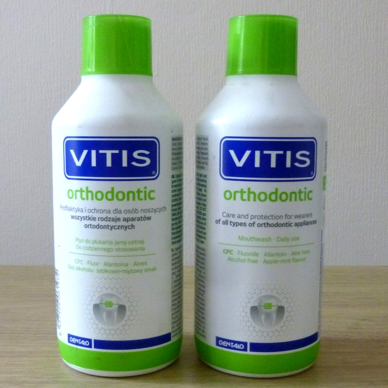 2 x VITIS Orthodontic Daily use mouthwash. 500ml. CPC, fluoride, allantoin, etc.