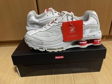 Nike Supreme x Shox Ride 2 White for Sale | Authenticity Nike Supreme x Shox Ride 2 White for Sale | Authenticity