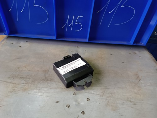 Audi A4 8H Cabrio Innenraumüberwachung Steuergerät 8H0951177 Original