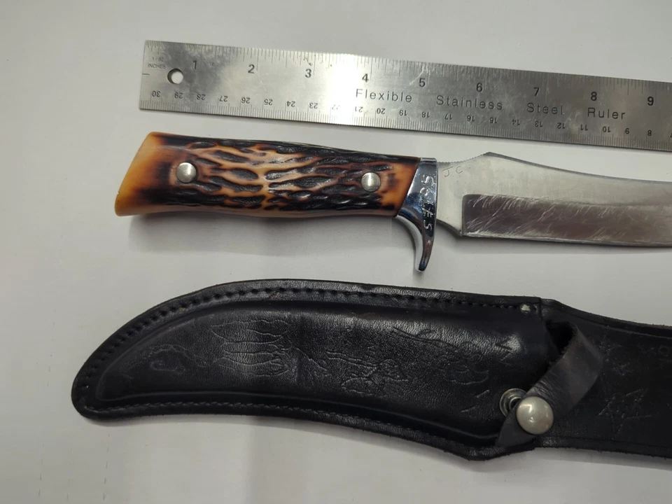 Vintage Rarer Camillus USA Sword Brand #1012 Fixed Blade knife Engraved/Damaged  - Image 2 of 4