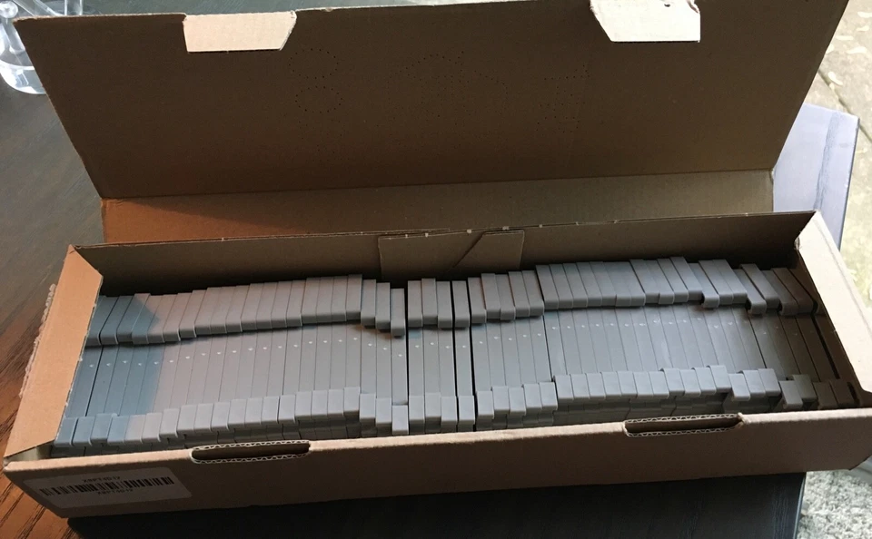 Eaton XBPT4D12 Feed-Through Terminal Block - NEW Box of 50 - Style PT43WIRE NEW - Image 3 of 3