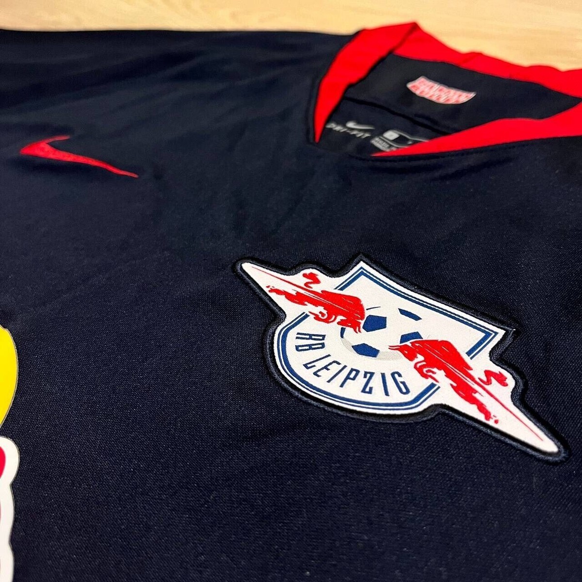 RED BULL LEIPZIG NIKE 2019/2020 FOOTBALL SOCCER AWAY JERSEY SIZE