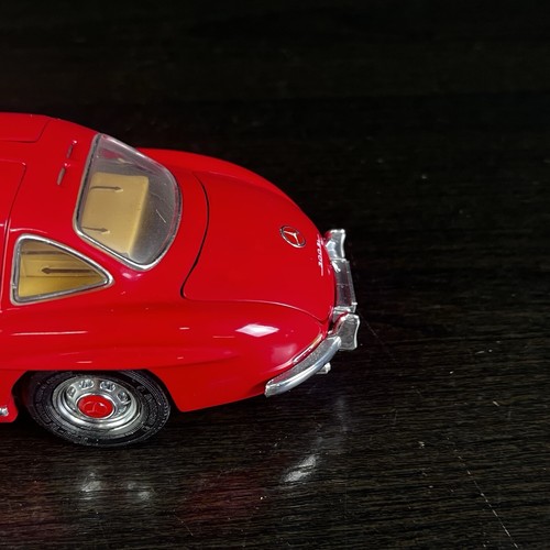 Franklin Mint 1954 Mercedes-Benz 300SL Gullwing Red 1:24 Scale No Box Or Papers - Picture 5 of 15