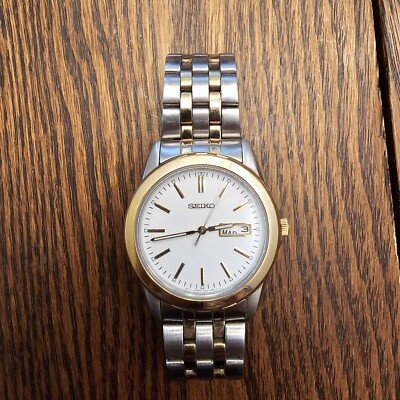 Seiko Quartz Mens Two Tone Gold Silver Watch Steel Band 7N43-0AM0