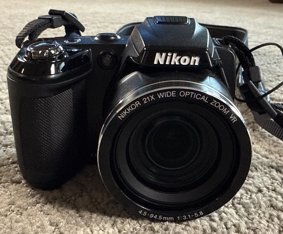 Nikon Coolpix L310 14.1MP Digital Camera with 21x Optical Zoom Black w SD & Bag - Image 3 of 4
