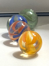 Lot of 4 Vtg Vitro Agate Cat's Eye Marbles - Rare 6 & 8 Vane HYBRIDS - .5" MINT